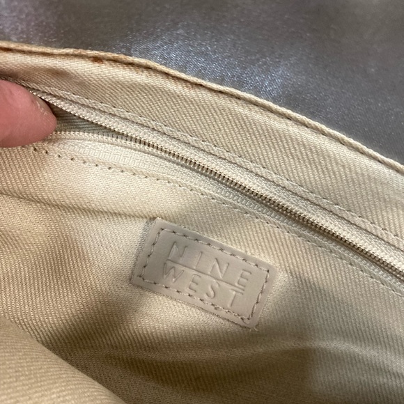 Nine West silver/gray purse - Picture 13 of 15